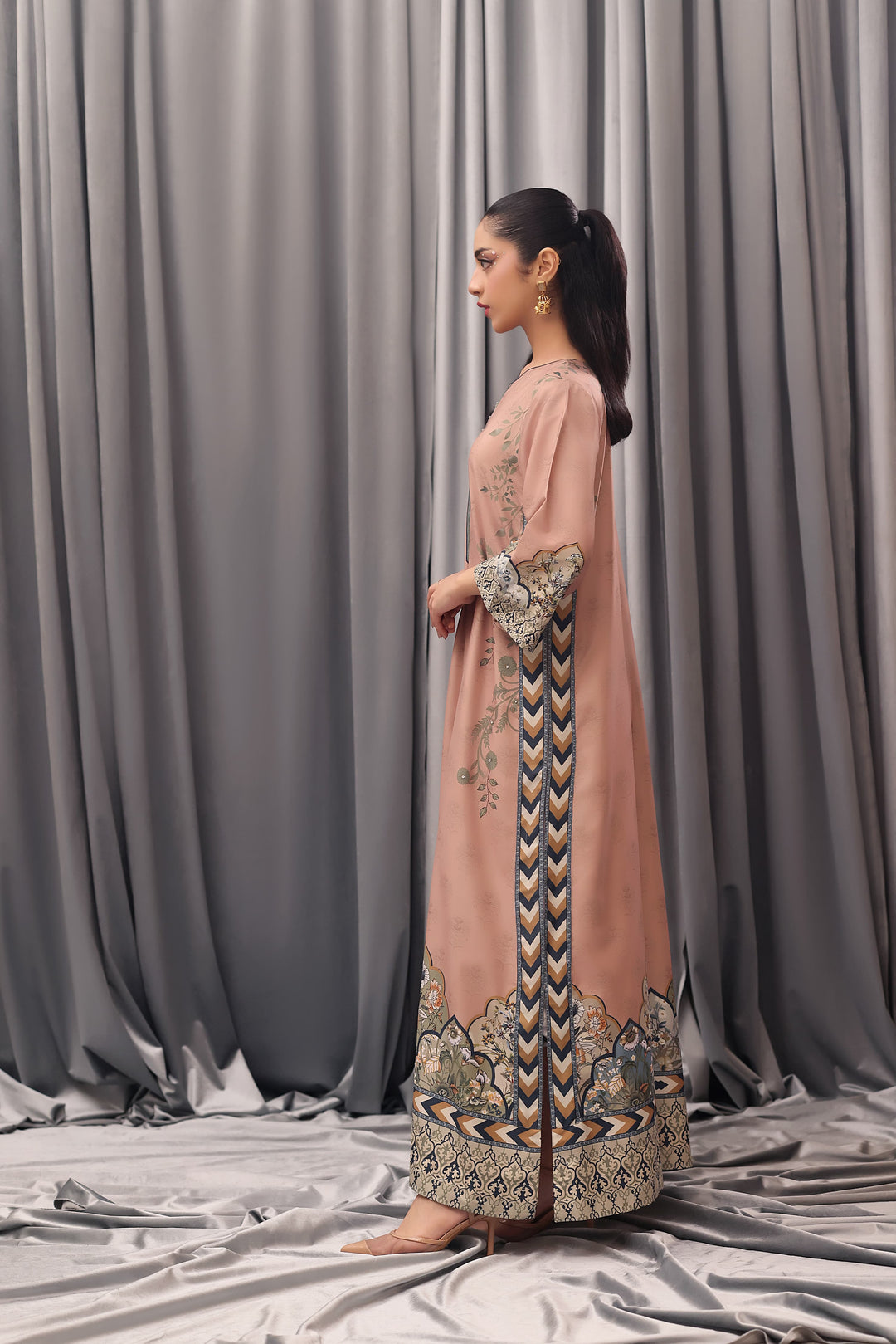 Elara Kaftan
