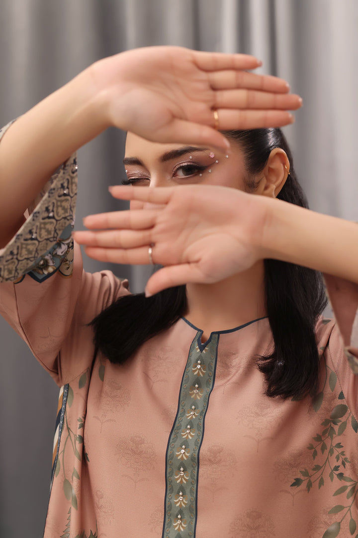 Elara Kaftan