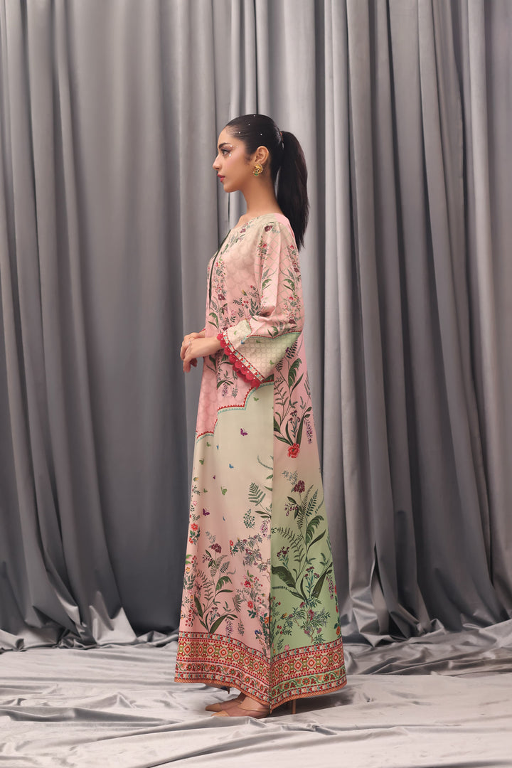 Fiora Kaftan