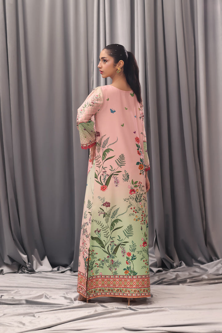 Fiora Kaftan